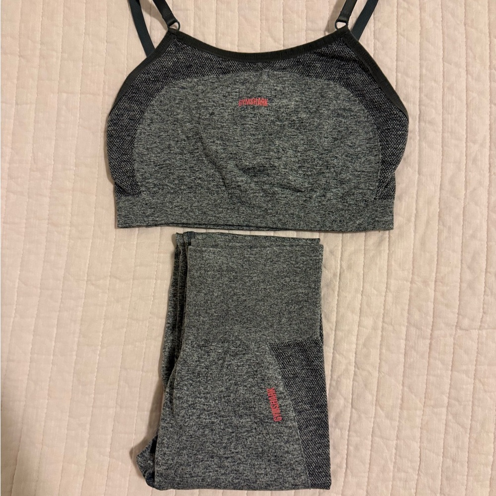 Gymshark Seamless Gray Sports Bra and Leggings Set